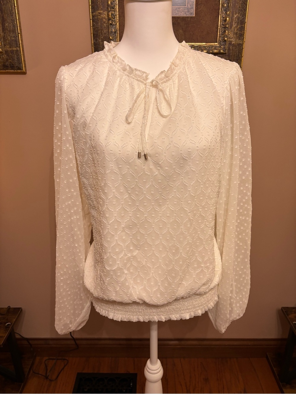 White House Black Market Cream Textured Long-Sleeve Tie-Neck Blouse